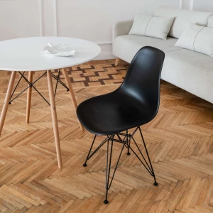Второе фото. DERSTUHL Комплект стульев пластиковых 2 шт Black Eames