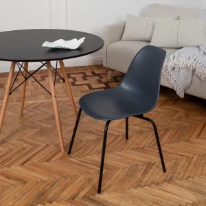 Второе фото. DERSTUHL Комплект стульев пластиковых 4 шт Elegant Black Eames