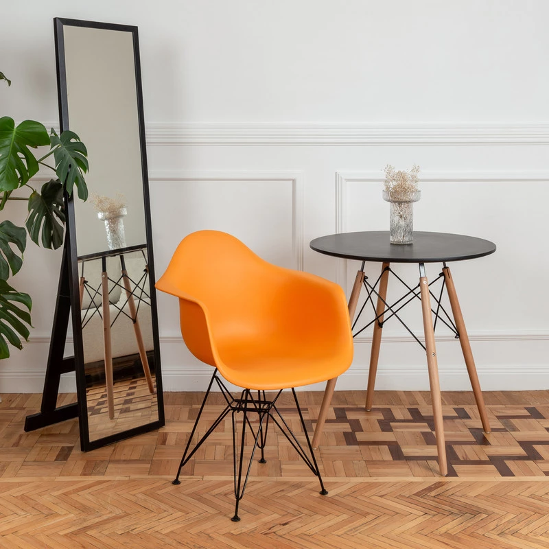 DERSTUHL Стул-кресло из пластика Black Eames (изображение №6)