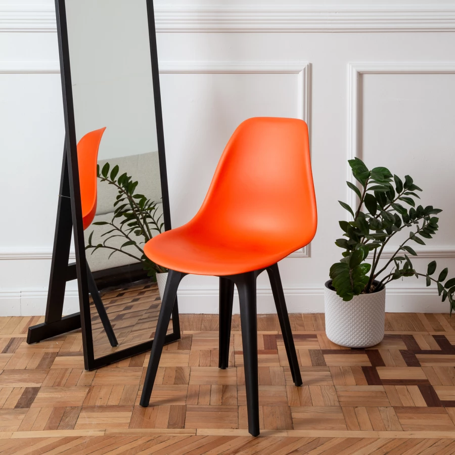 DERSTUHL Комплект стульев пластиковых 4 шт Plast Eames (изображение №6)