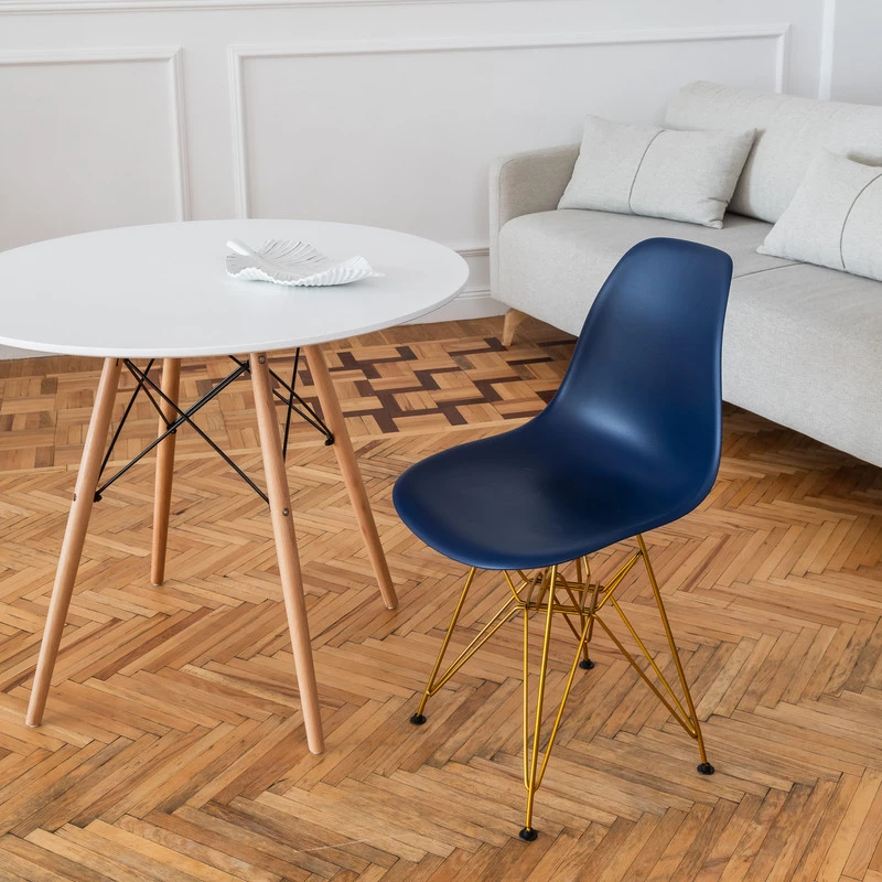 DERSTUHL Комплект стульев пластиковых 4 шт Gold Eames (изображение №6)