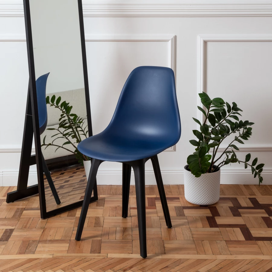 DERSTUHL Комплект стульев пластиковых 4 шт Plast Eames (изображение №6)