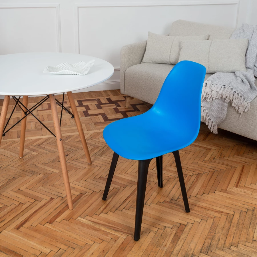 DERSTUHL Комплект стульев пластиковых 4 шт Plast Eames (изображение №6)