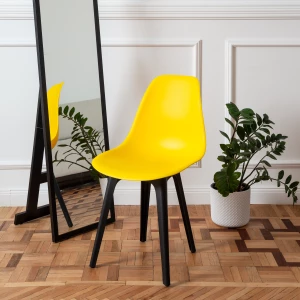 Второе фото. DERSTUHL Комплект стульев пластиковых 4 шт Plast Eames