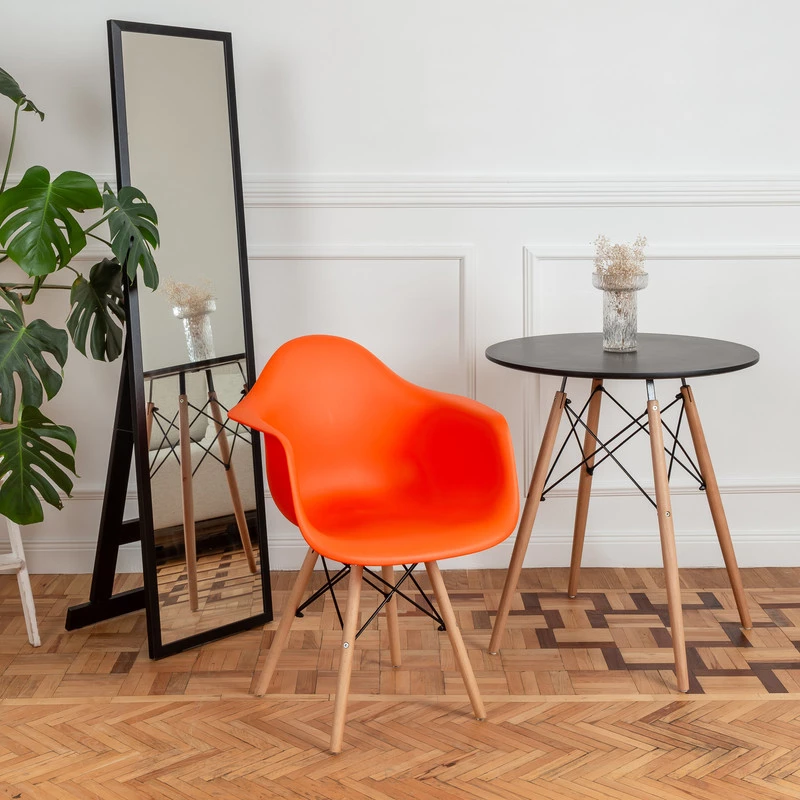 DERSTUHL Комплект стульев пластиковых 2 шт Wood Eames (изображение №6)