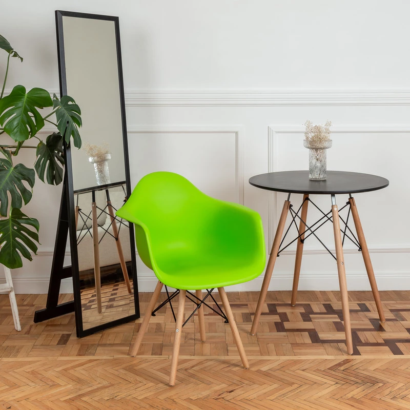 DERSTUHL Комплект стульев пластиковых 2 шт Wood Eames (изображение №3)