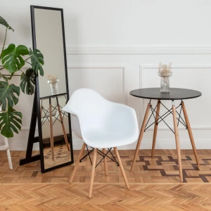 Второе фото. DERSTUHL Стул-кресло из пластика Wood Eames