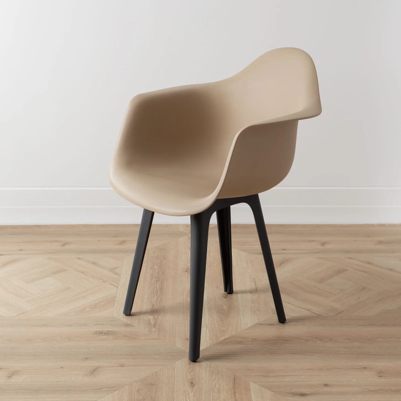 DERSTUHL Комплект стульев пластиковых 4 шт Plast Dark Grey Eames (изображение №6)