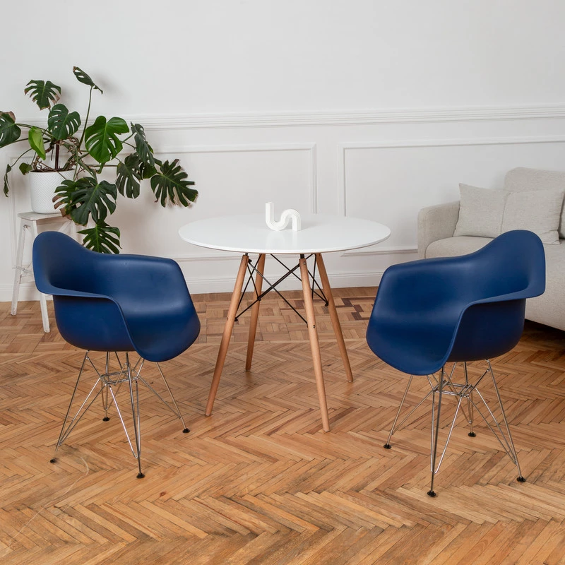 DERSTUHL Комплект стульев пластиковых 2 шт Chrom Eames (изображение №2)
