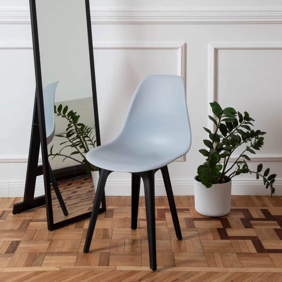 DERSTUHL Комплект стульев пластиковых 4 шт Plast Eames (изображение №8)