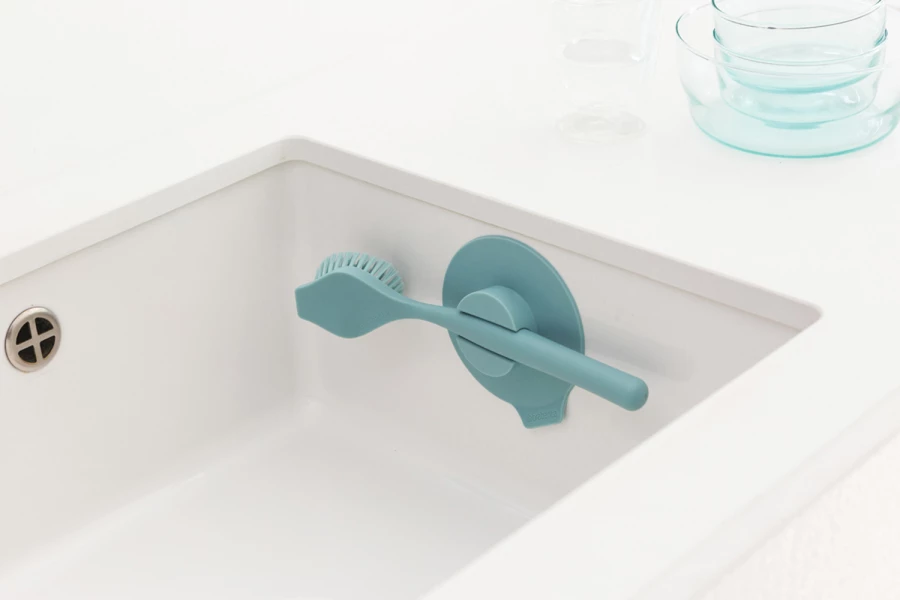 Щётка для мытья посуды Brabantia Sink Side с держателем на присоске (изображение №5)
