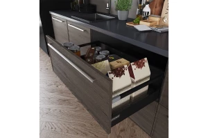 Второе фото. Кухонный гарнитур Квадра