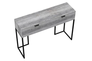 Второе фото. Консоль Бастет