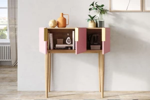 Второе фото. Консоль с 3 дверками Line