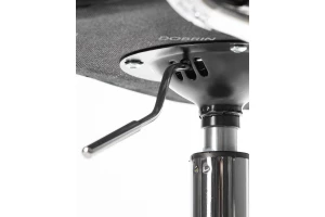 Второе фото. Кресло офисное для персонала DOBRIN Terry