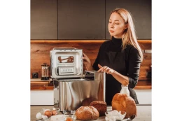 Хлебопечка GARLYN BR-1000