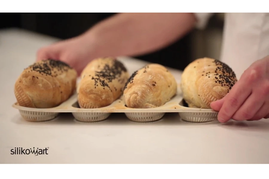 Форма для приготовления мини-багетов Silikomart Mini Baguette Bread (изображение №2)