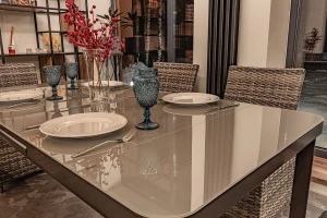 Второе фото. Раздвижной стол Ludwig