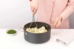 Картофелемялка Brabantia Profile