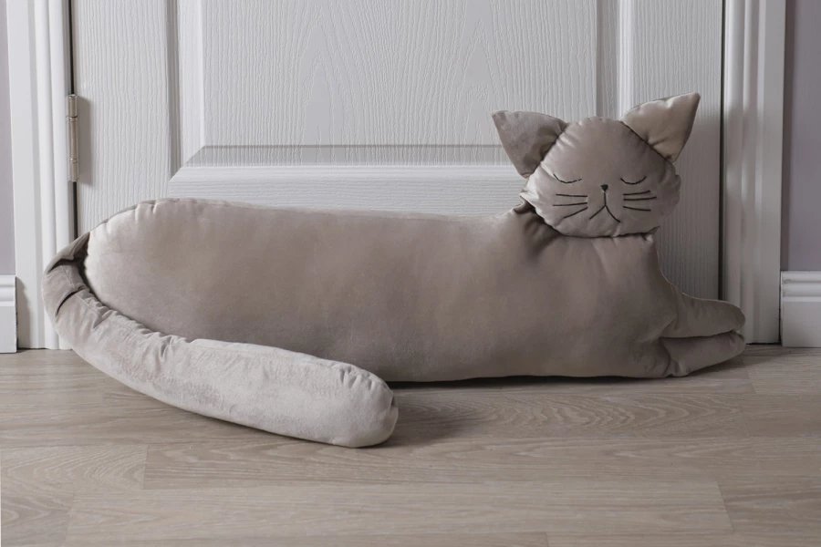 Декоративная подушка BOGACHO Кошка Соня (изображение №2)