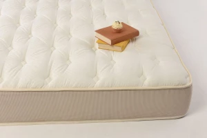 Второе фото. Матрас пружинный Zefir