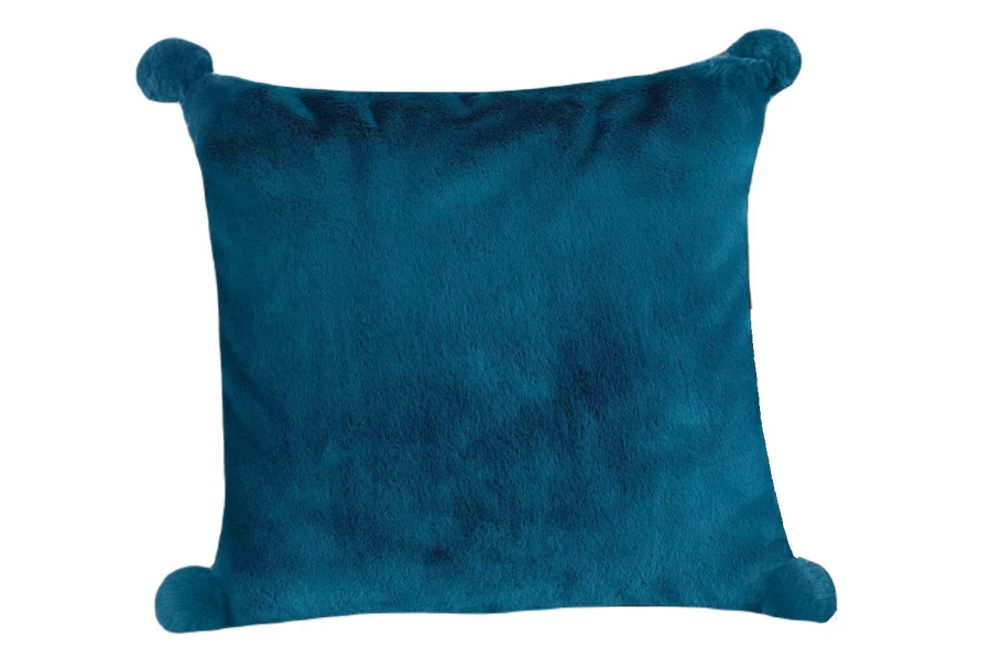 Чехол для подушки с помпонами Joom (изображение №1)