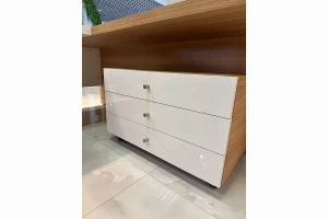 Второе фото. Тумба подкатная KYU DM