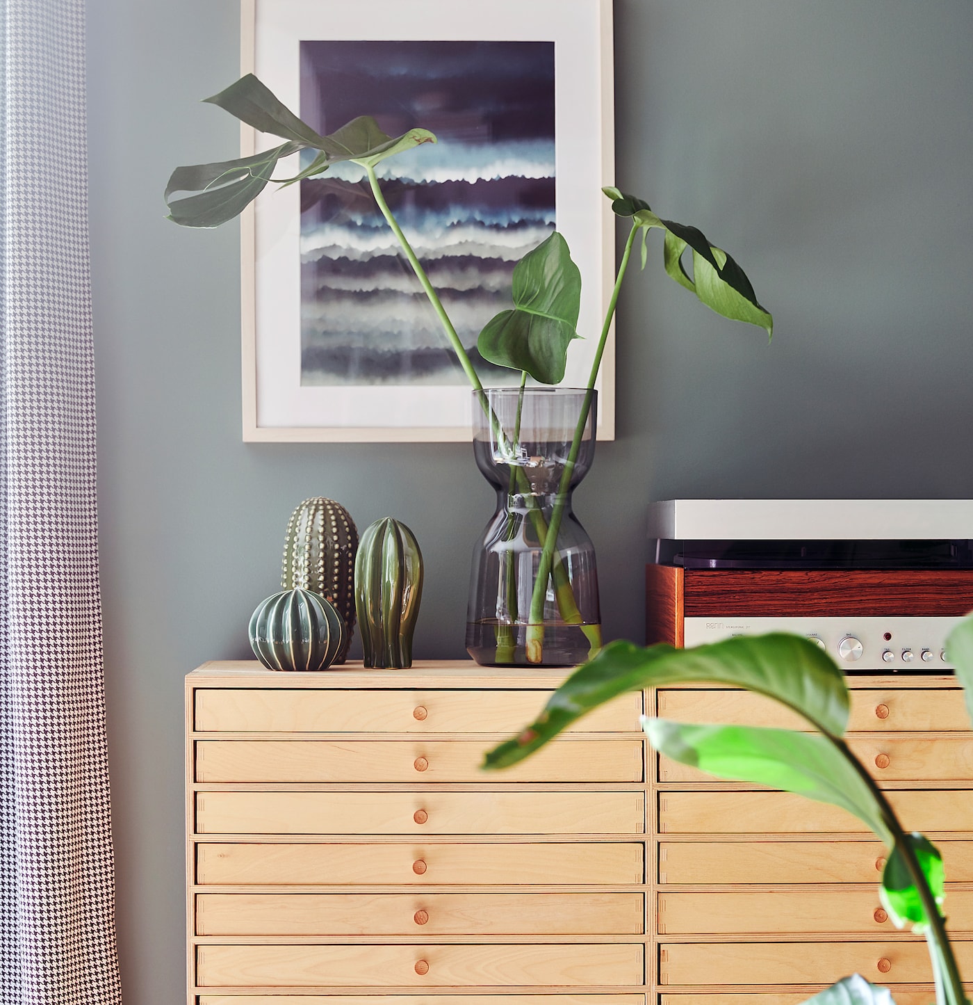 Ваза - IKEA OMTÄNKSAM / OMTАNKSAM /ОМТЭНКСАМ ИКЕА, 30 см, темно