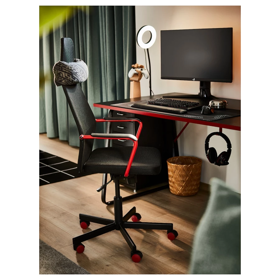 Письменный стол - IKEA HUVUDSPELARE, 140х80 см, черный/красный, ХУВУДСПЕЛАРЕ ИКЕА (изображение №4)