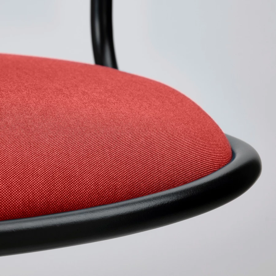 Вращающееся кресло - IKEA LÅNGFJÄLL/LANGFJALL, 68x68x94см, красный, ЛОНГФЬЕЛЛЬ ИКЕА (изображение №3)