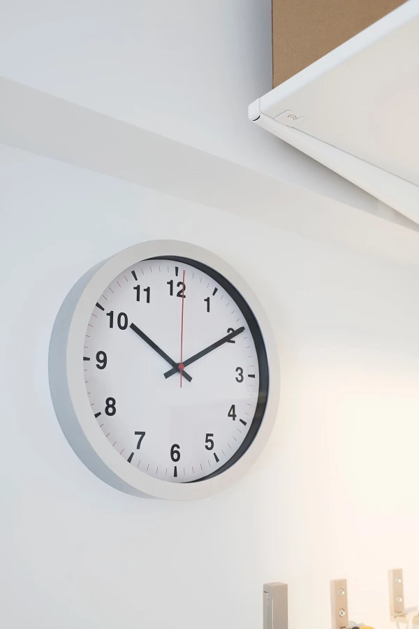 Настенные часы - IKEA TJALLA/ТЬАЛЛА ИКЕА, 4х28 см, белый/серый (изображение №5)