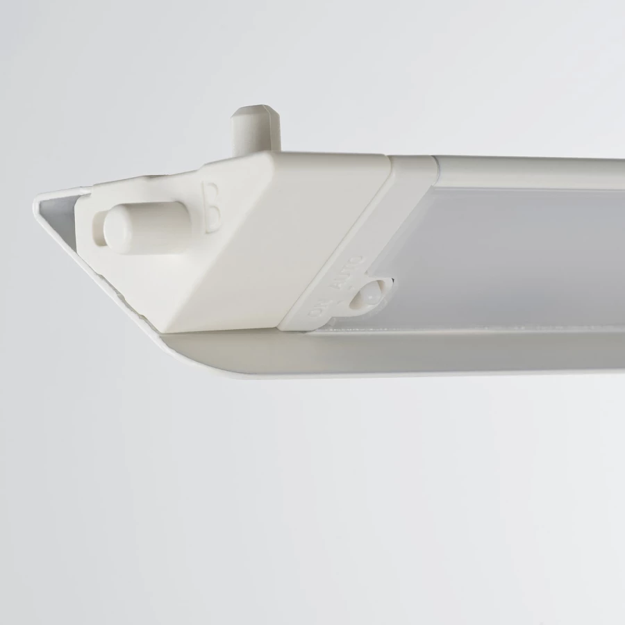 Светодиодное освещение шкафа с датчиком - IKEA ÖVERSIDAN/OVERSIDAN/ОВЕРСИДАН ИКЕА, 71 см, белый (изображение №6)