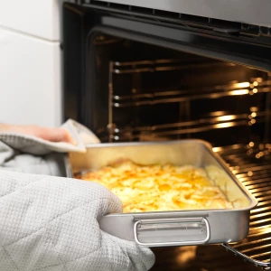 Второе фото. Форма для духовки - IKEA KONCIS, 24x34 см, нержавеющая сталь КОНСИС ИКЕА