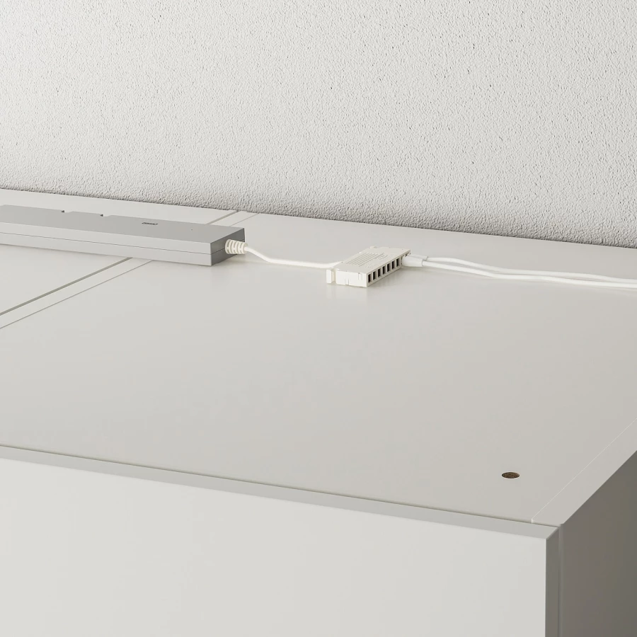 Светодиодное освещение шкафа с датчиком - IKEA ÖVERSIDAN/OVERSIDAN/ОВЕРСИДАН ИКЕА, 96 см, белый (изображение №9)