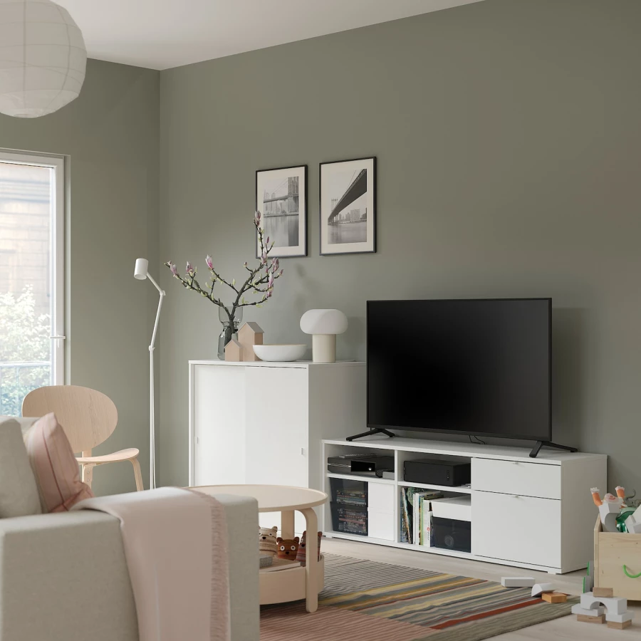 Шкаф для ТВ - IKEA VIHALS, 90x37x242cм, белый, ВИХАЛС ИКЕА (изображение №2)