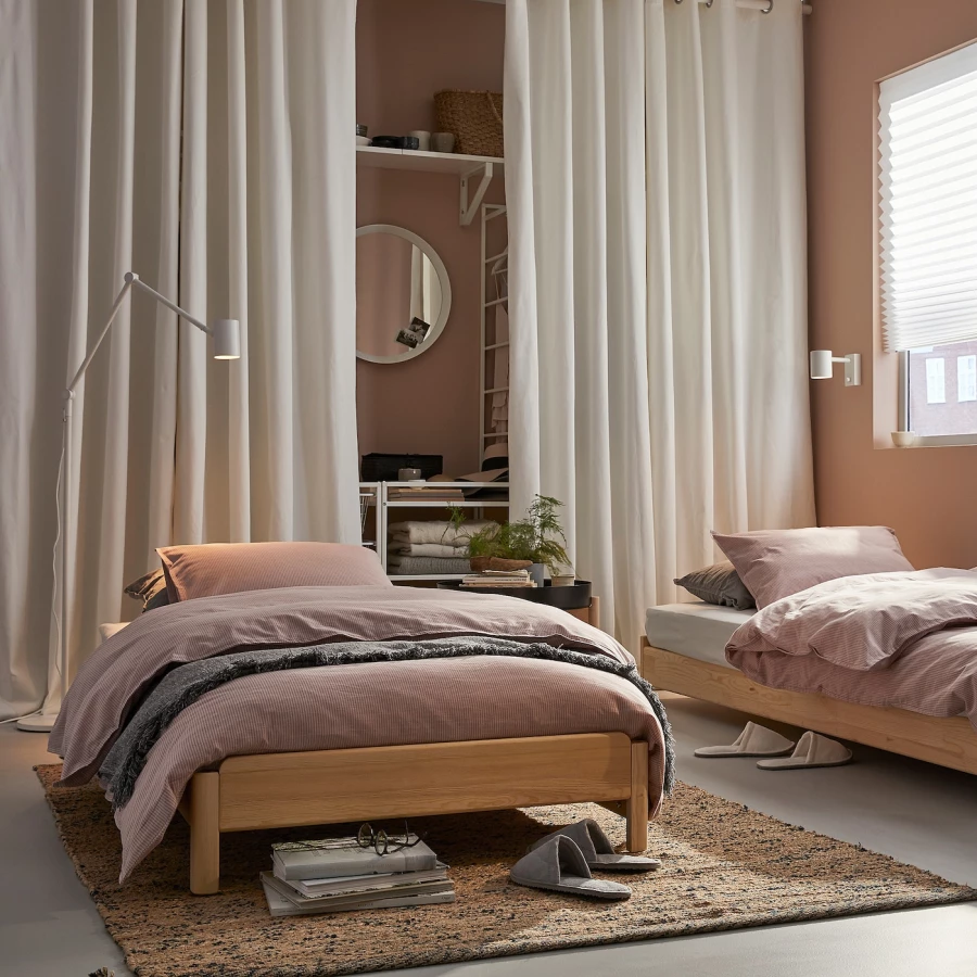 Складная кровать с 2 матрасами - IKEA UTÅKER/UTAKER, 200х80 см, матрас жесткий, сосна, УТОКЕР ИКЕА (изображение №5)