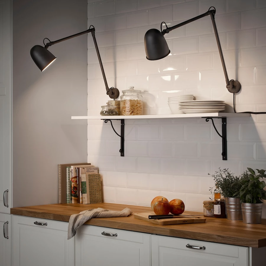светильник на мебель на кухню