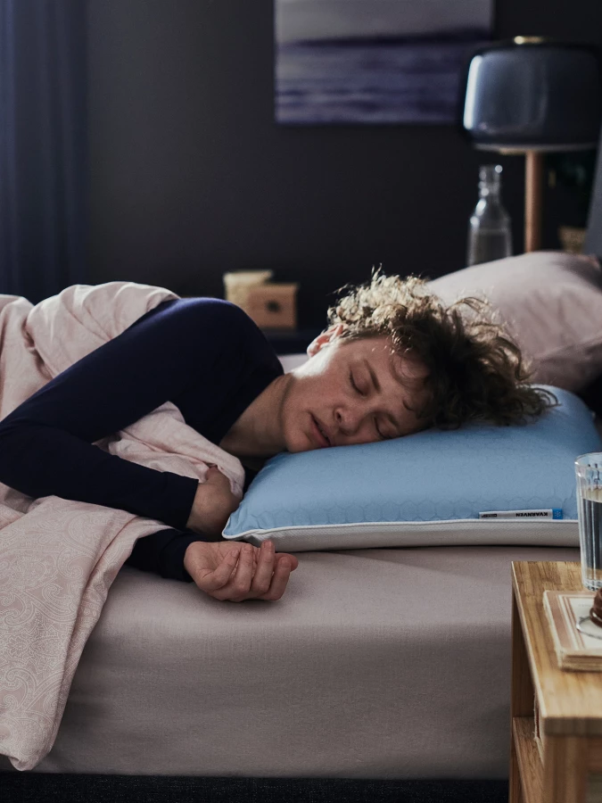 Эргономичная подушка - KVARNVEN IKEA/ КВАРНВЕН  ИКЕА,  42x54 см ,голубой (изображение №5)
