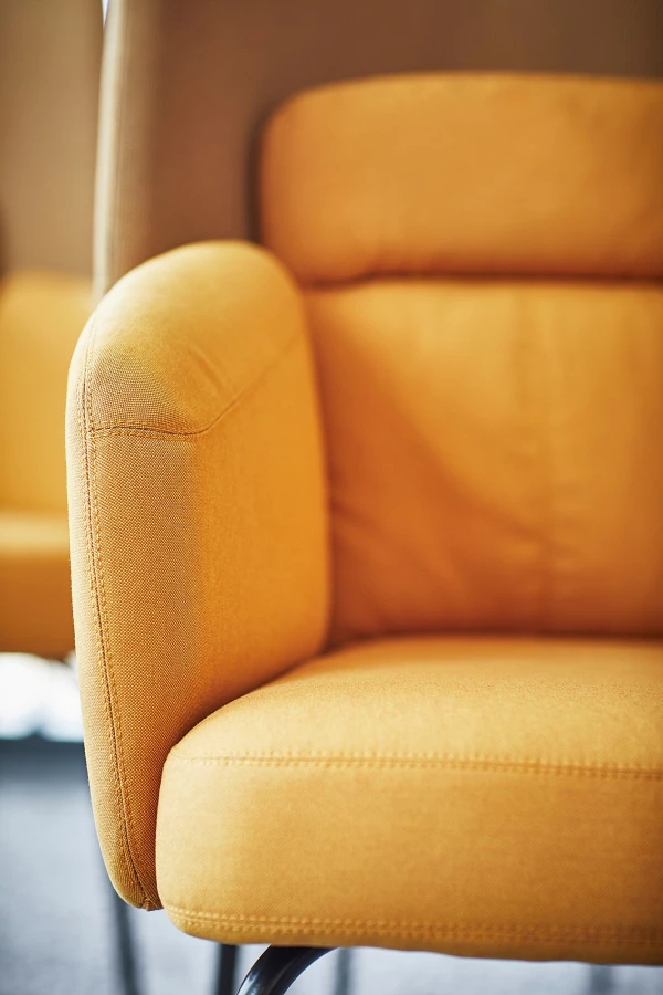 Кресло с подголовником - IKEA BINGSTA, 101х70 см, оранжевый/светло-коричневый, ИКЕА (изображение №4)