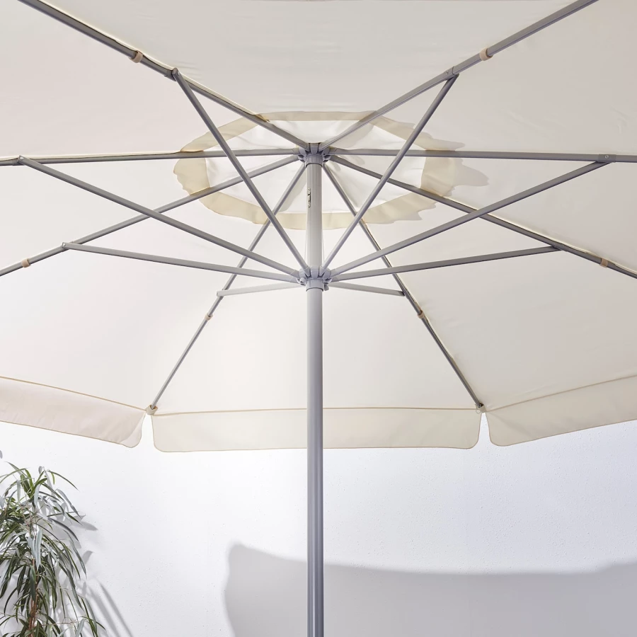 Зонт с основанием  - LJUSTERÖ /LJUSTERО IKEA/ ЛЬЮСТЕРЭ ИКЕА, 400 см, бежевый (изображение №4)