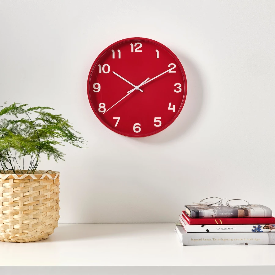 Настенные часы IKEA PLUTTIS/ПЛАТТИС ИКЕА, 28 см, белый/красный (изображение №2)
