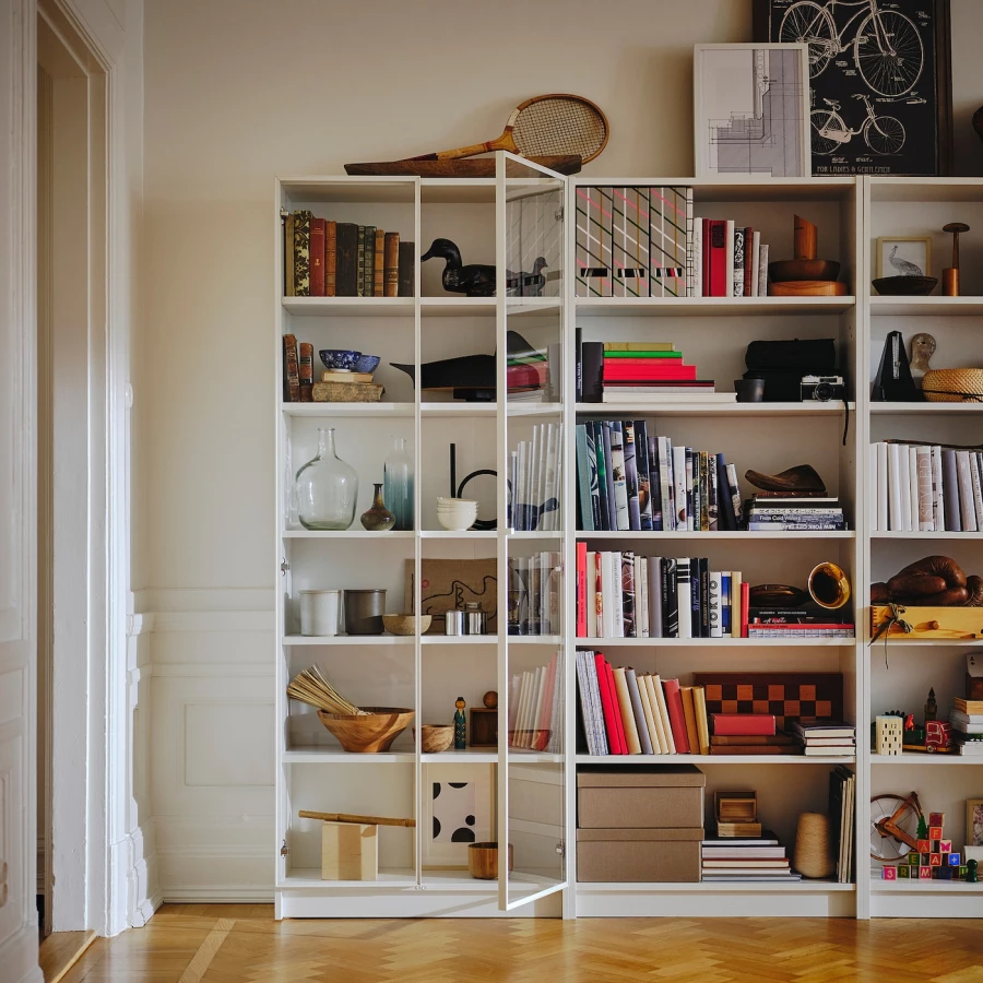 Книжный шкаф со стеклянной дверцей - BILLY/HÖGBO IKEA/ БИЛЛИ/ХОГБО ИКЕА, 30х160х202 см, белый (изображение №3)