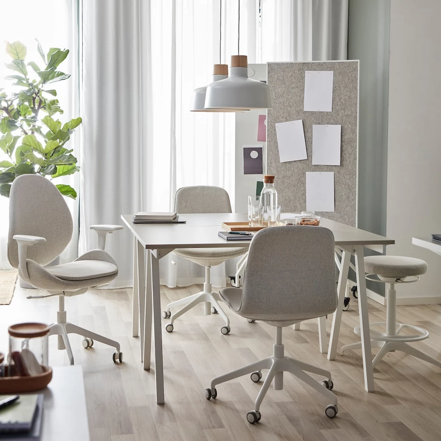 Письменный стол - IKEA TROTTEN, 140х80 см, бежевый/белый, ТРОТТЕН ИКЕА (изображение №4)