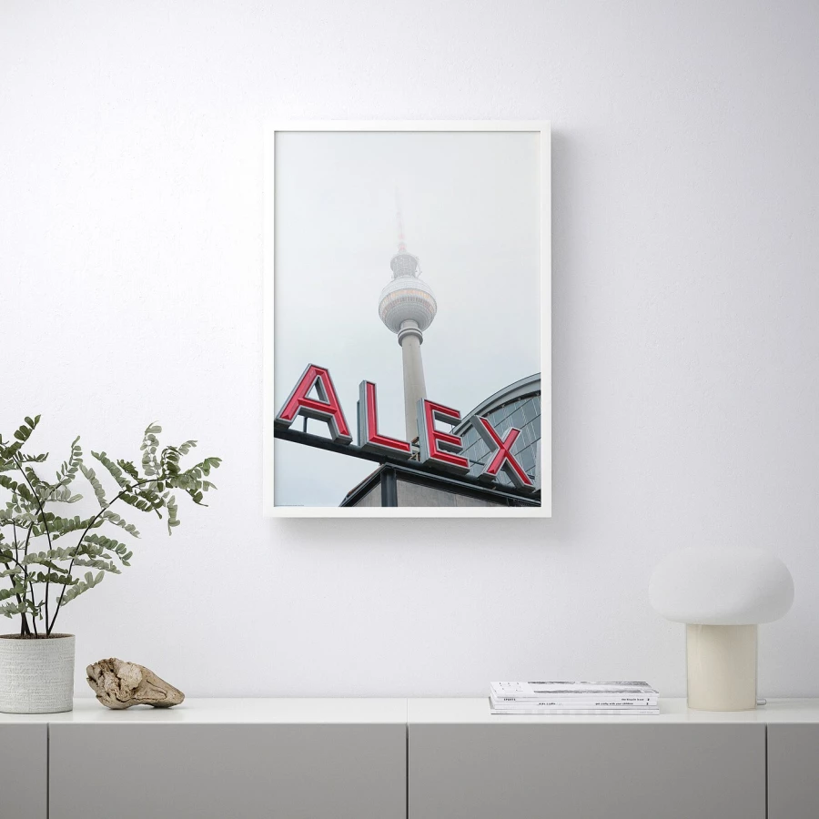 Постер - IKEA BILD, 50х70 см, «Перспектива улицы, Берлин», БИЛЬД ИКЕА (изображение №2)