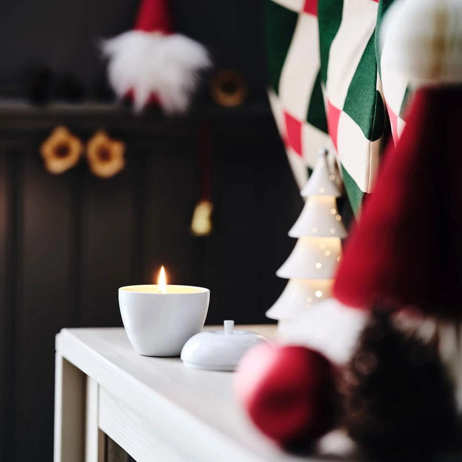 IKEA VINTERFINT Ароматическая свеча в металлическом контейнере ИКЕА (изображение №5)