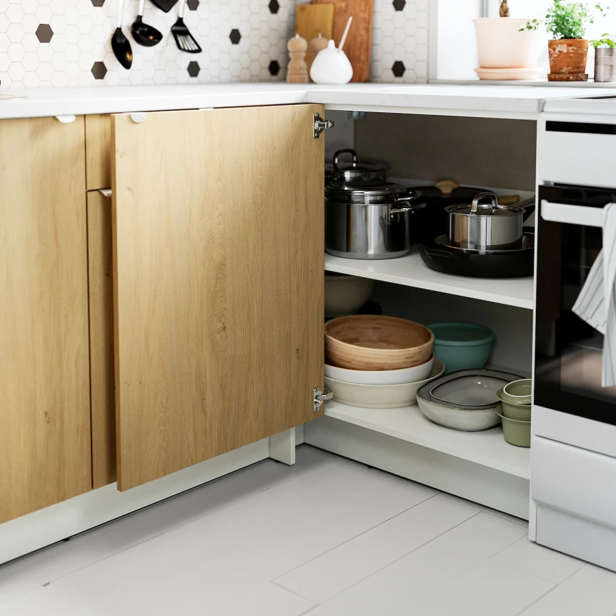 Напольный угловой шкаф - IKEA KNOXHULT/ИКЕА КНОКСХУЛЬТ, белый/под беленный дуб (изображение №2)