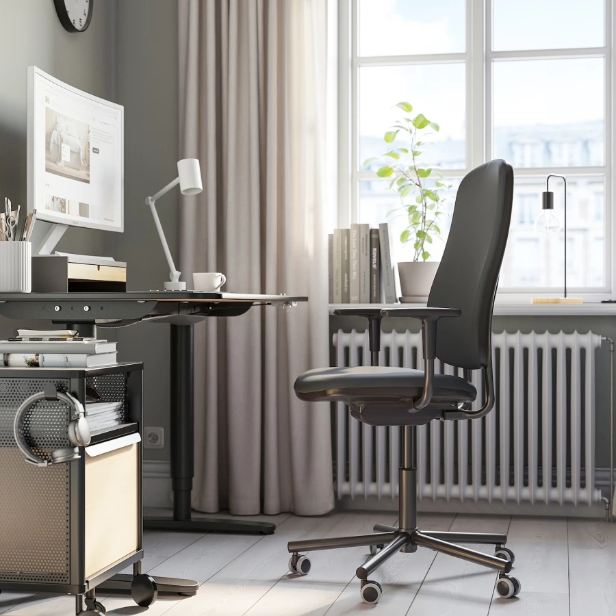 Офисный стул с подлокотниками - IKEA SMÖRKULL/SMORKULL/СМЁРКУЛЛ ИКЕА, 104х66х59 см, черный (изображение №6)