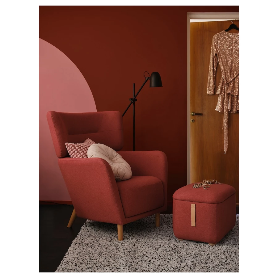 Кресло с подлокотником и пуф - IKEA OSKARSHAMN, 82х96х101 см, красный, ОСКАРСХАМН ИКЕА (изображение №3)
