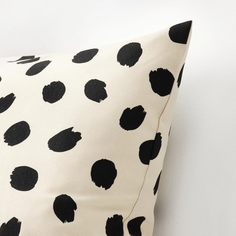 Чехол на подушку - ODDNY IKEA/ ОДДНЮ ИКЕА, 50х05 см, бежевый/черный (изображение №2)