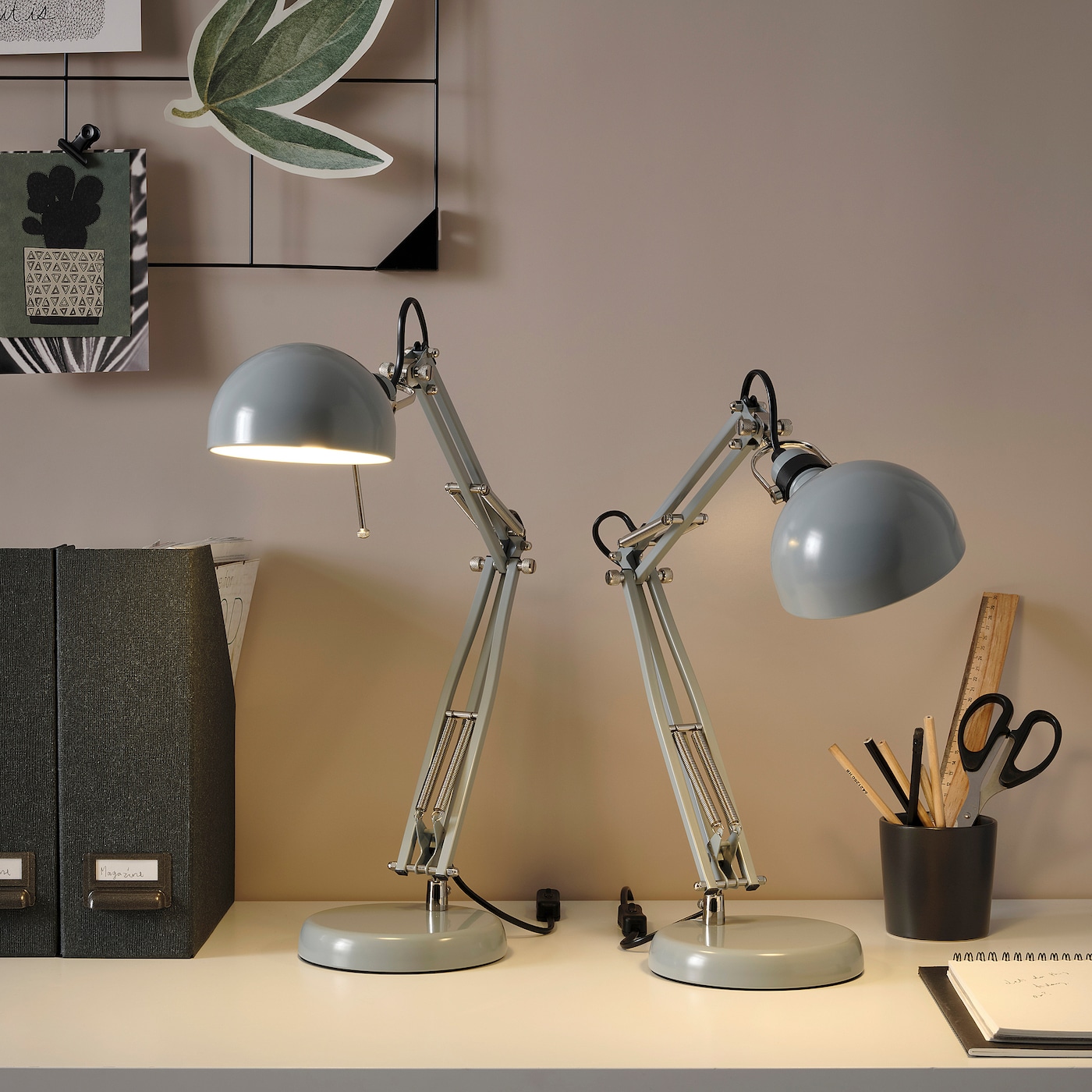 Swing arm best sale desk lamp ikea